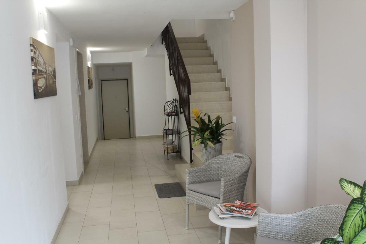 라찌제 Residenza Sante 아파트 호텔 외부 사진