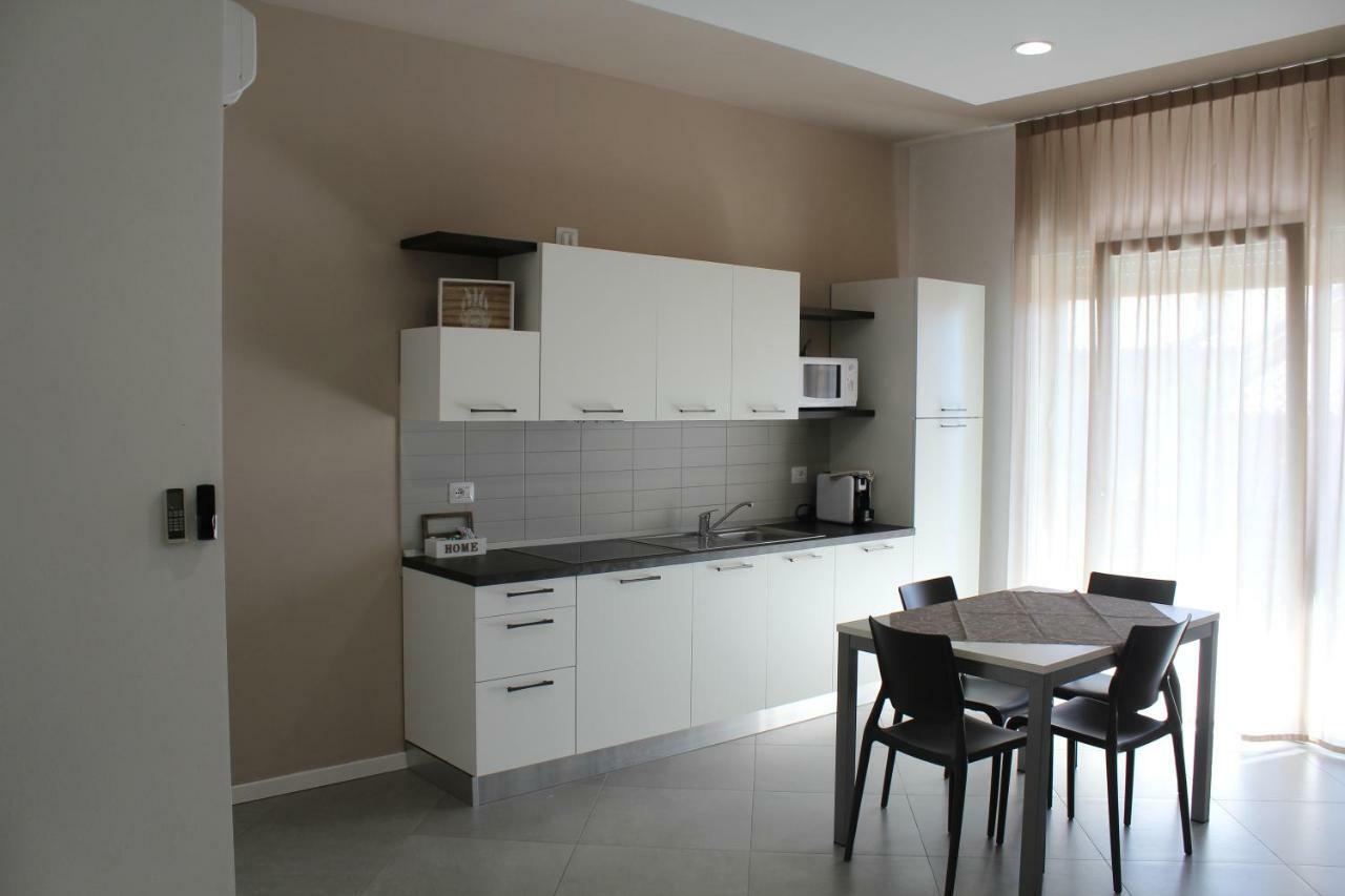 라찌제 Residenza Sante 아파트 호텔 외부 사진